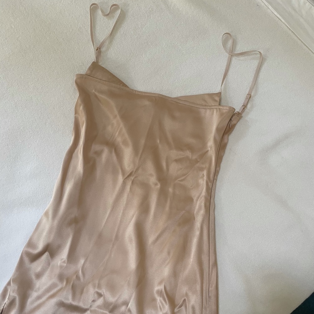 Are You Am I Sissi Dress in color Fawn 😍